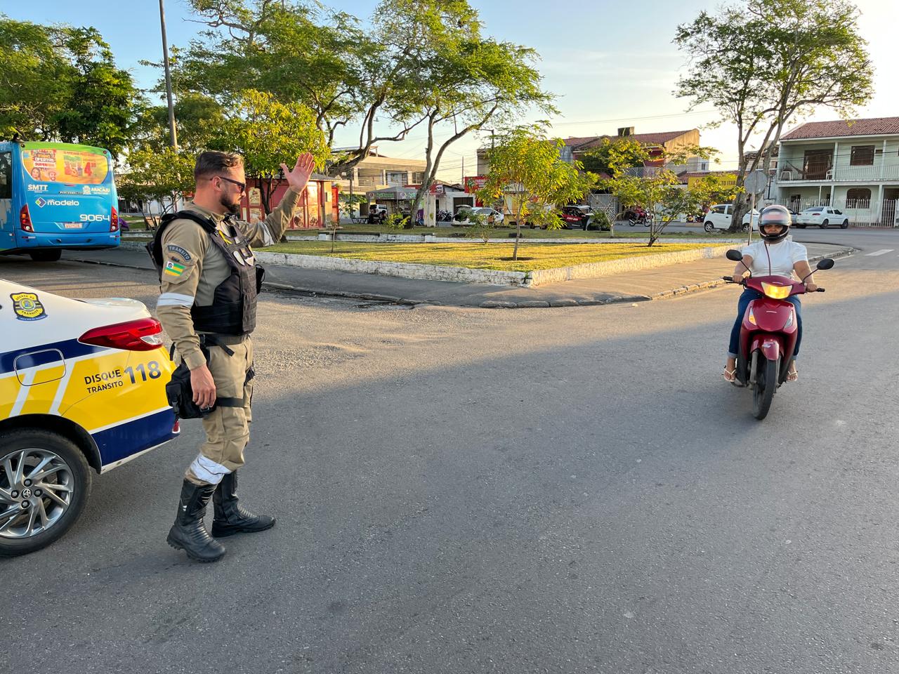 SMTT de Aracaju orienta sobre rotas alternativas em virtude do ensaio cívico das escolas no Bugio nesta terça-feira, 5 - SMTT Aracaju